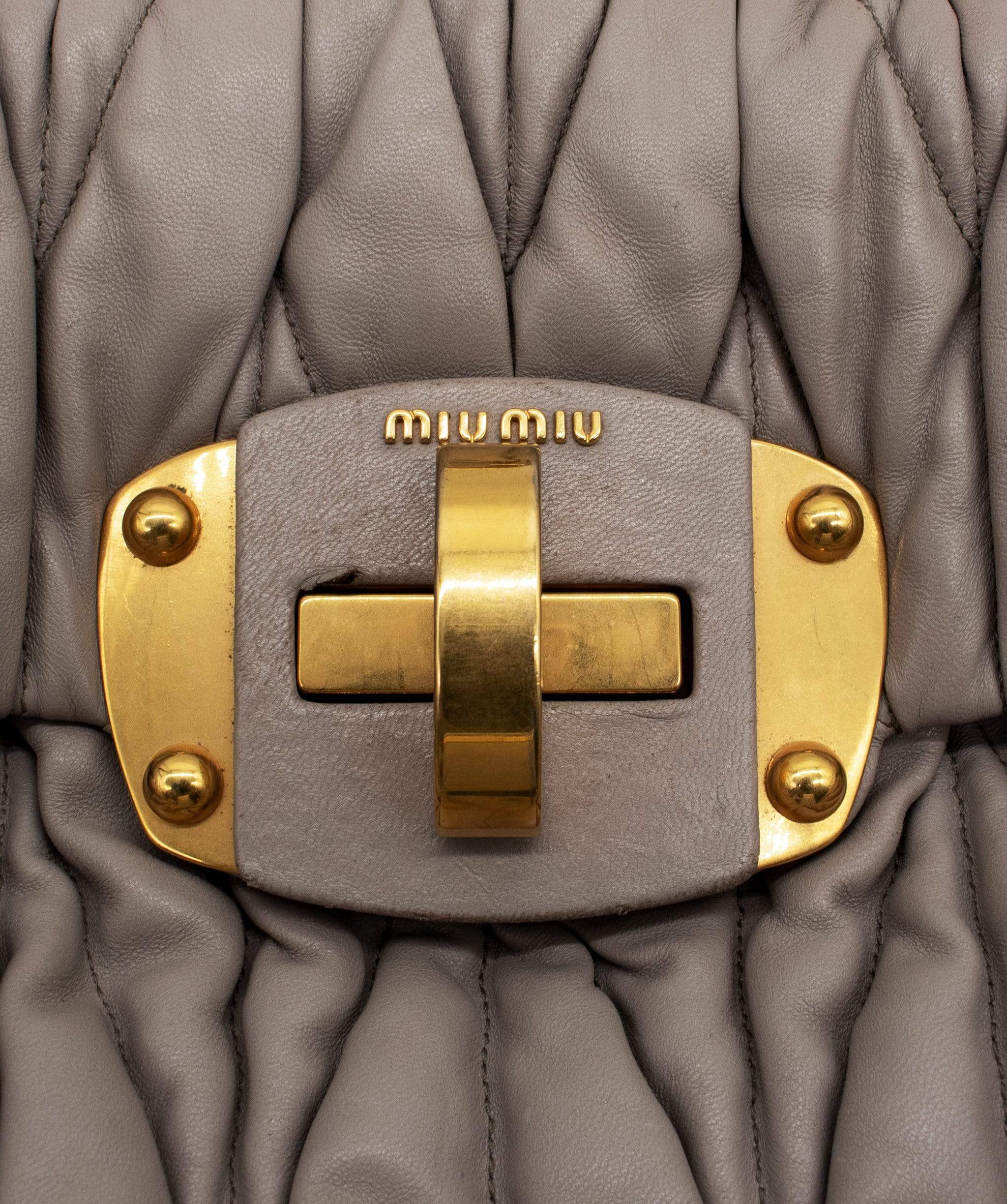 Miu Miu Miu Miu Matelasse Leather 2Way Handbag