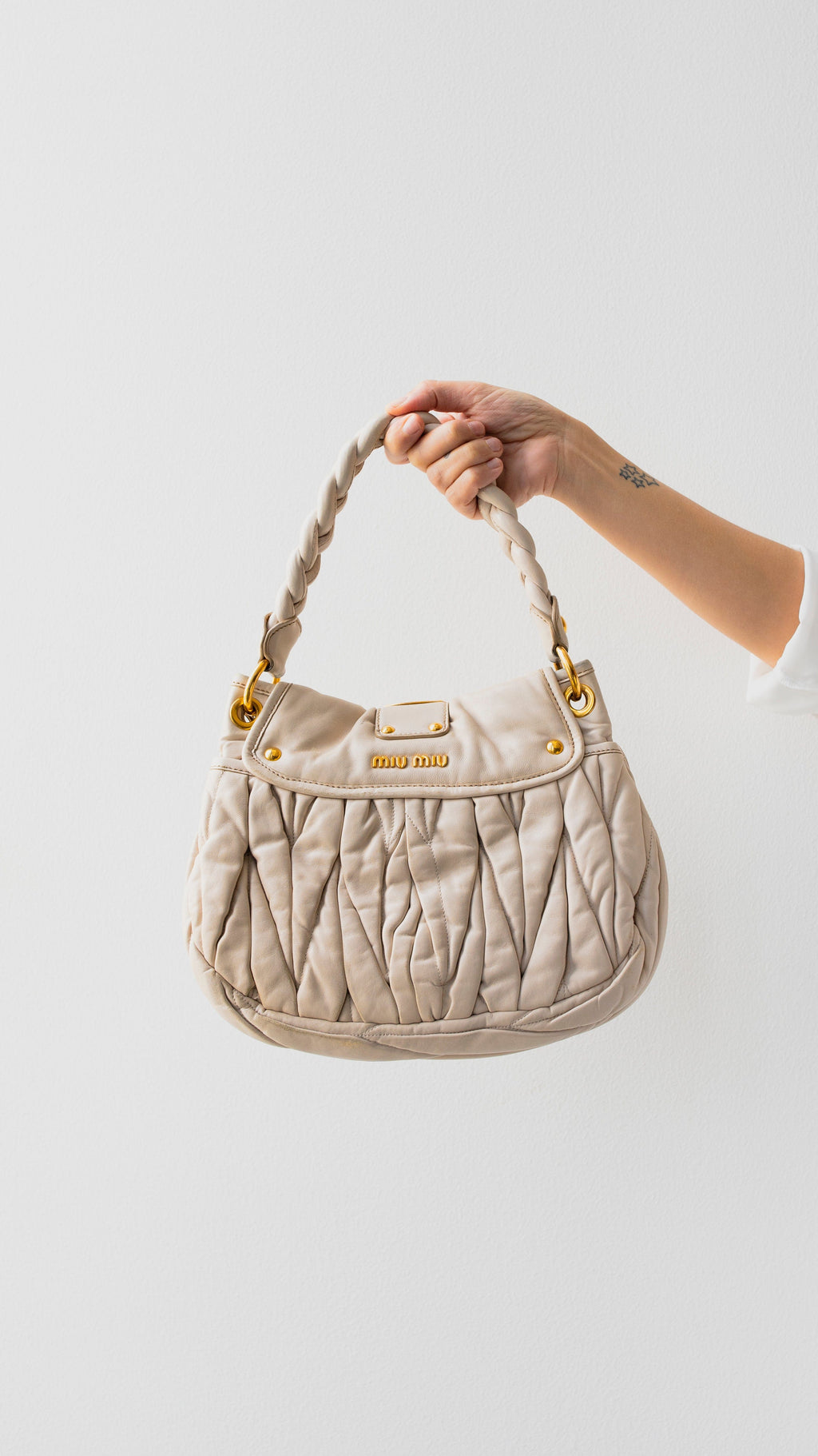 Miu Miu Cream 2 Way Bag RJL1732 – LuxuryPromise