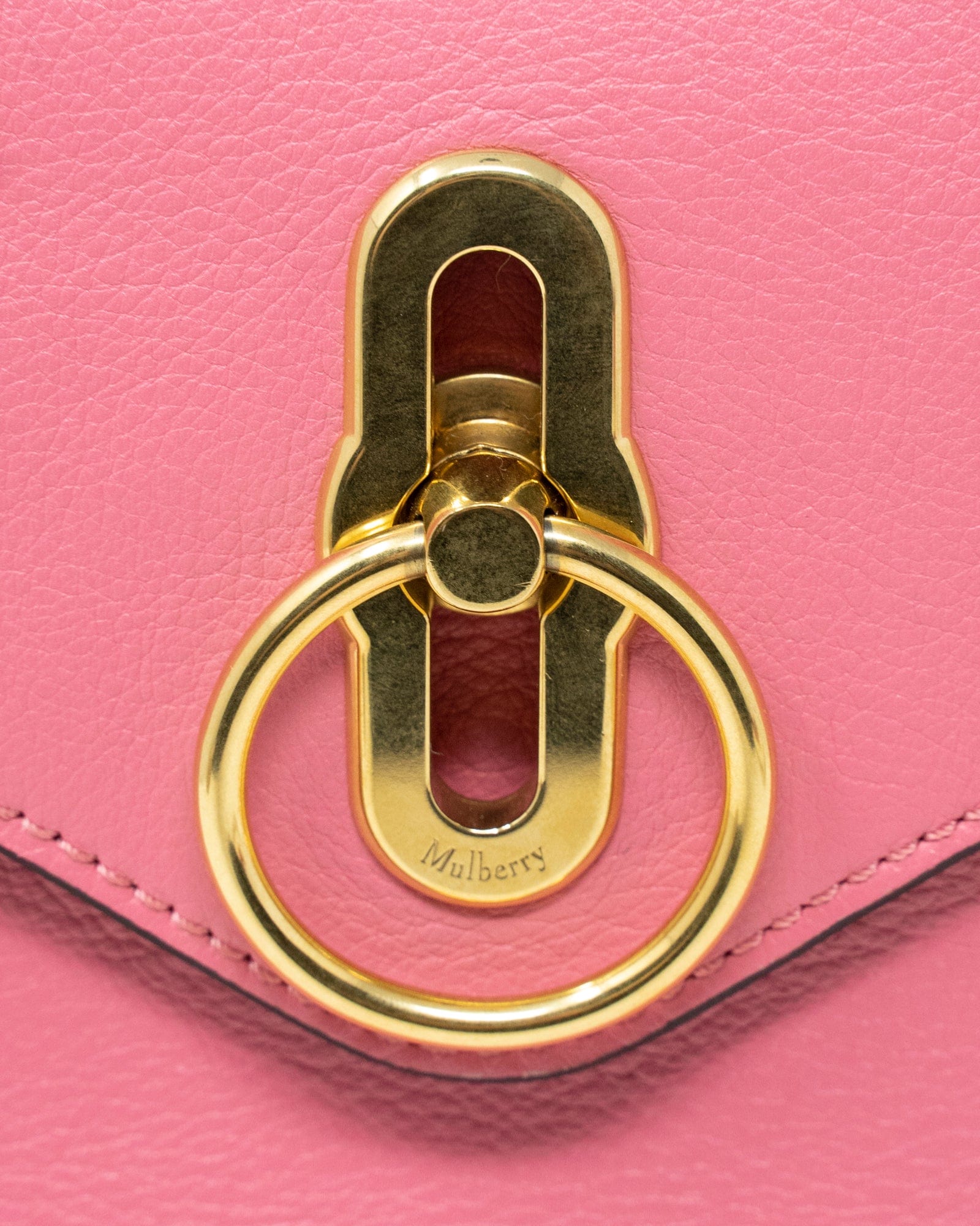 Mulberry Mulberry seaton small leather bag in hot pink, with gold hardware.  - AGL2013