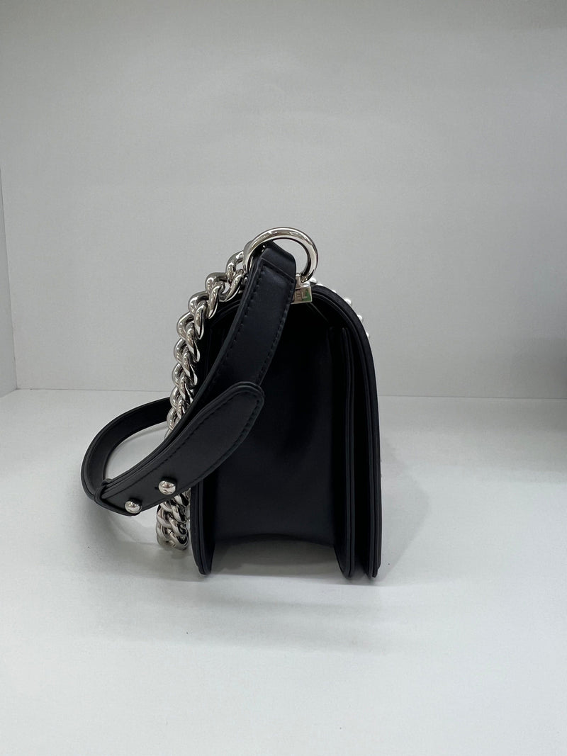 Pre-owned Chanel New Medium Boy Bag SO Black Calfskin Black Hardware