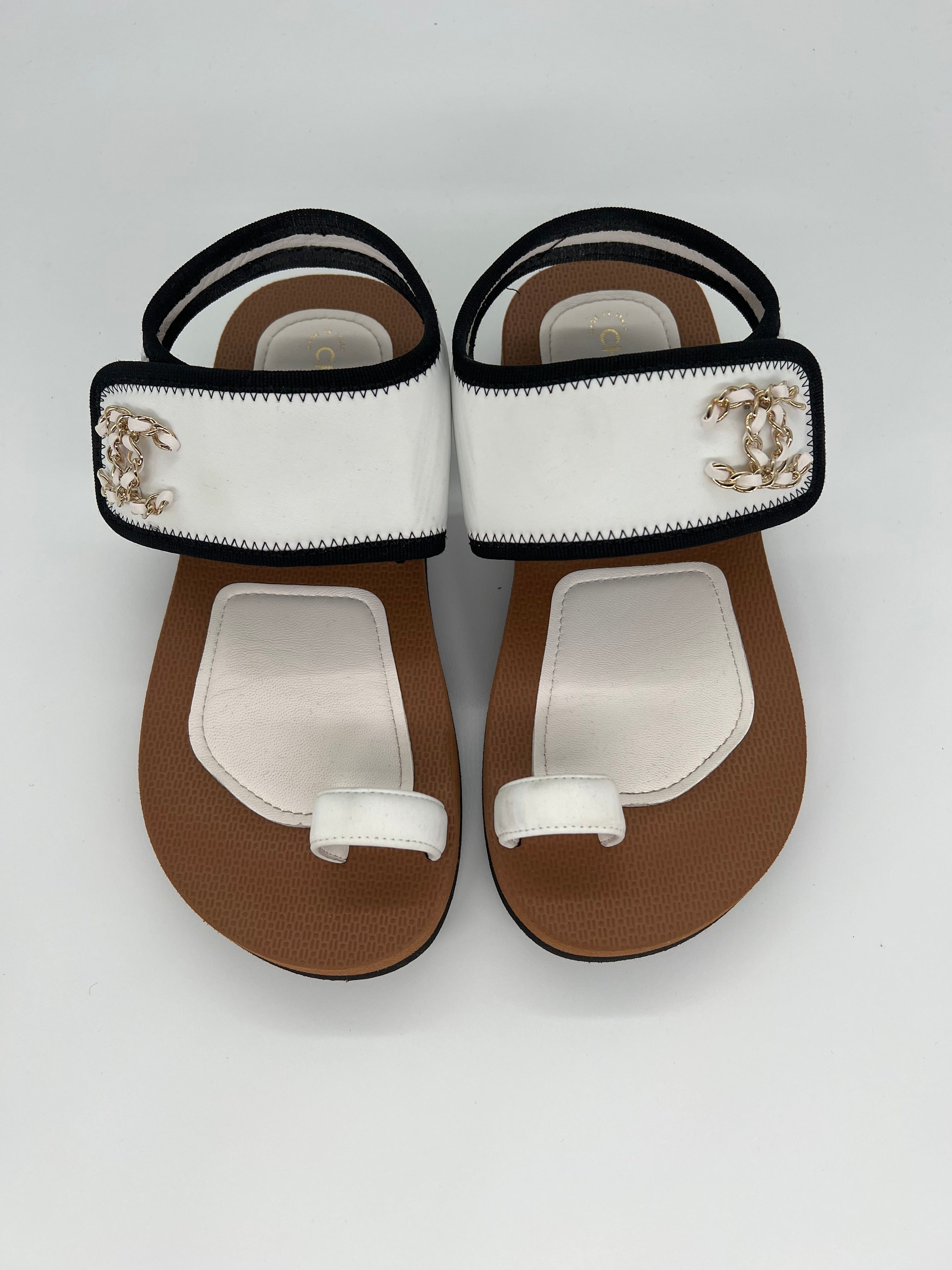PH Luxury Consignment Chanel Sandals - White Size 36