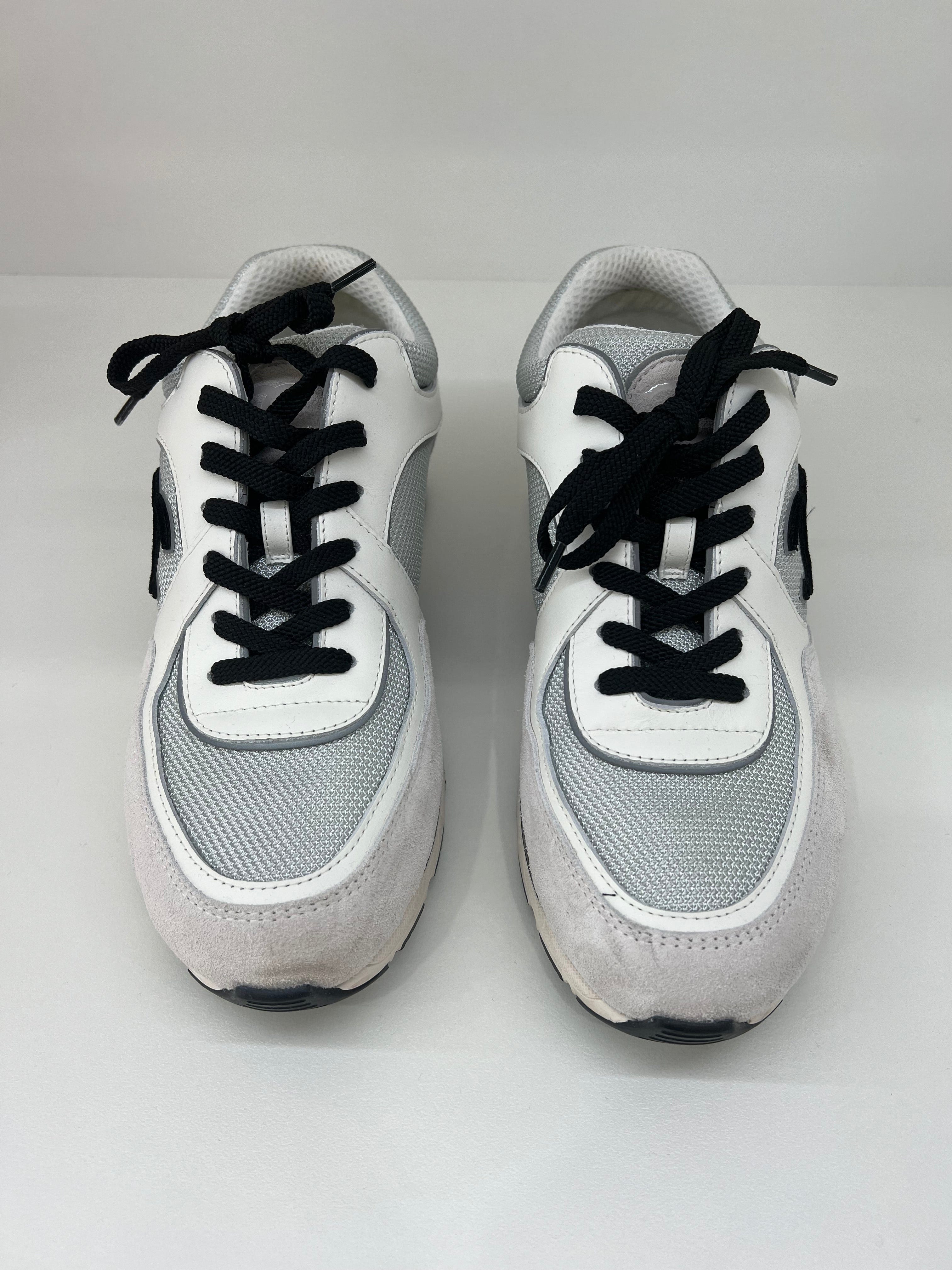 PH Luxury Consignment Chanel Sneakers - Size 40