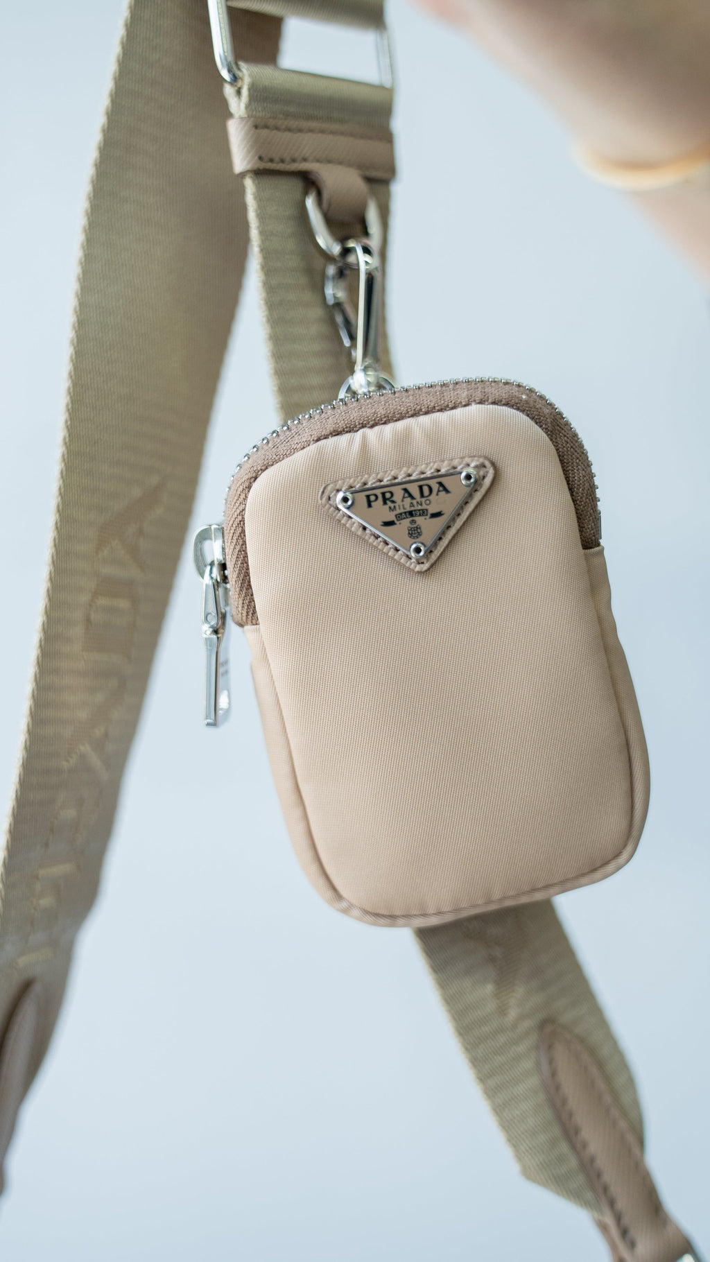 Re-edition leather handbag Prada Beige in Leather - 35382409