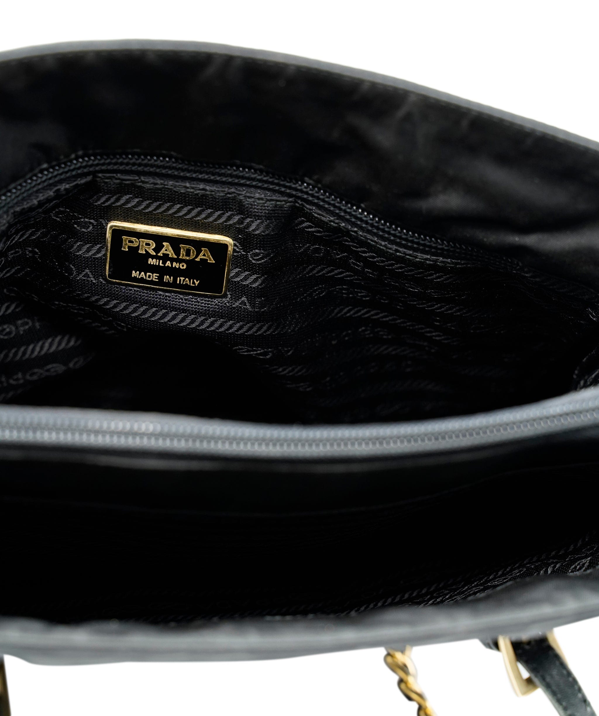 Prada Prada black tote ALL0269