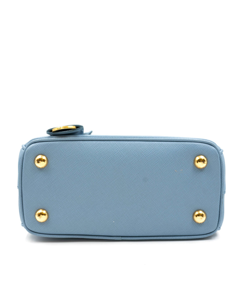 Galleria leather handbag Prada Blue in Leather - 31002545