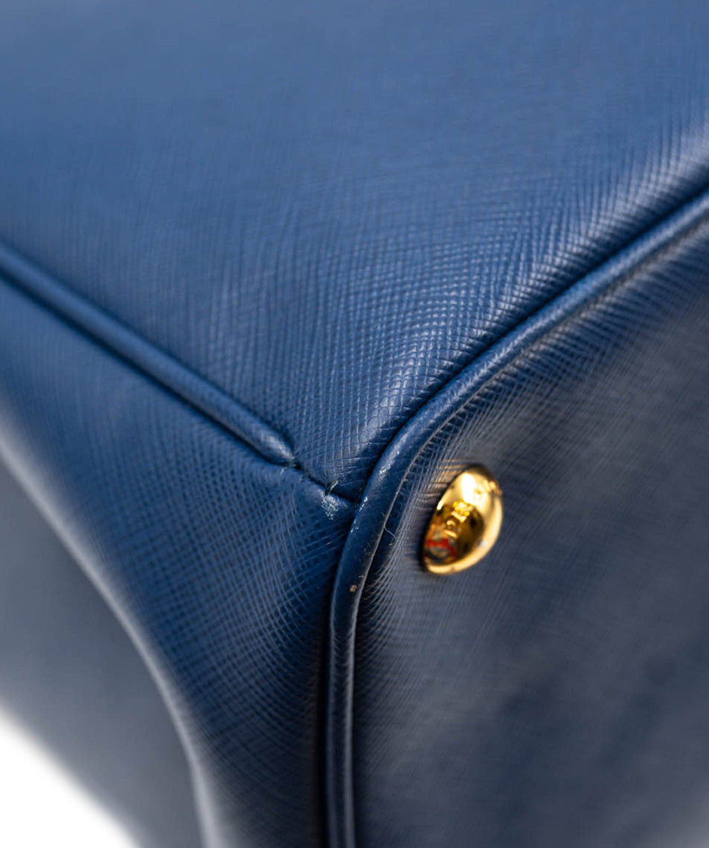 Galleria leather handbag Prada Blue in Leather - 34551997