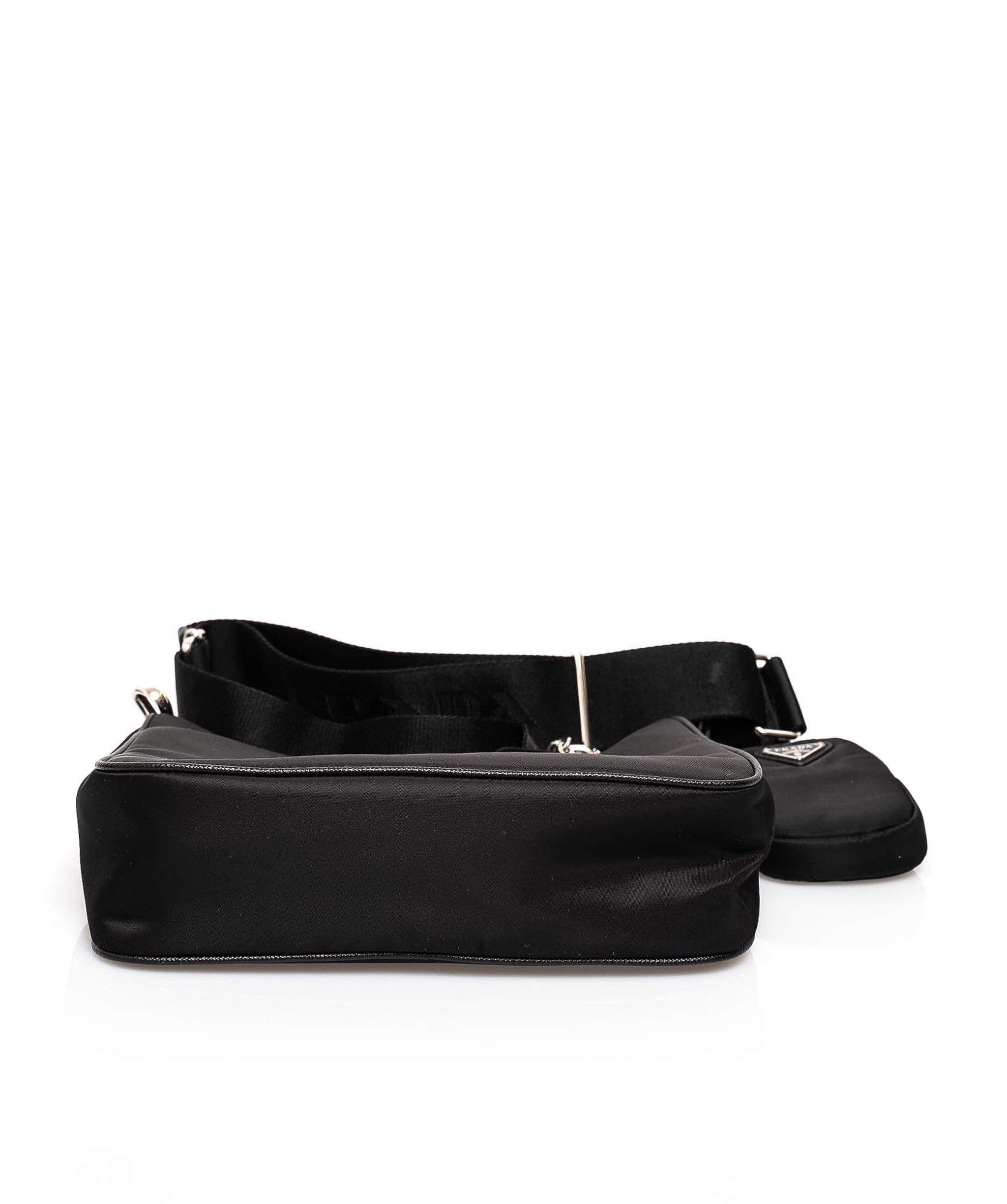 Prada Prada Re edition Black Nylon Bag - ADL1511