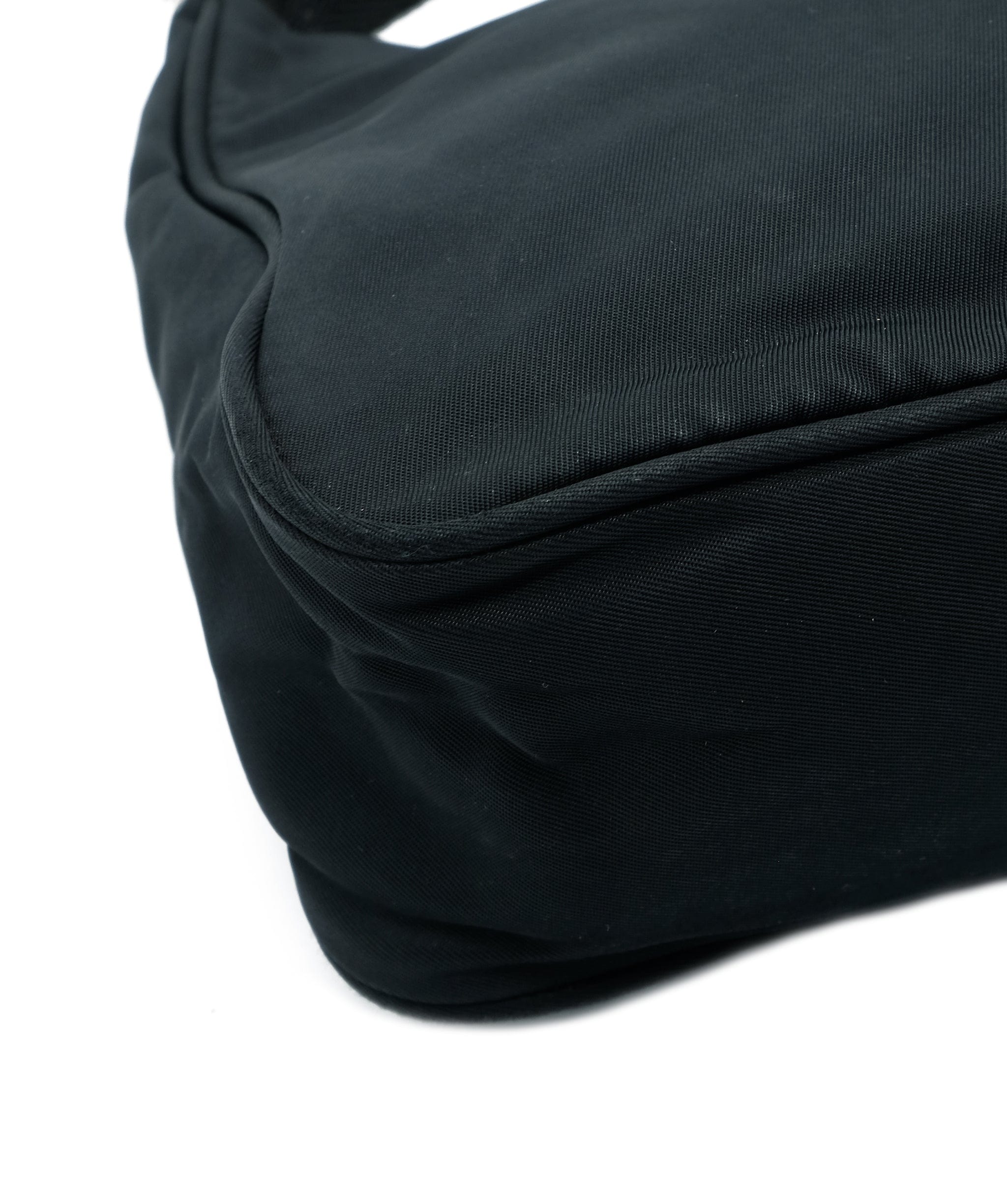 Prada Prada Shoulder Bag Nylon Black Auth 33855 AWL4566
