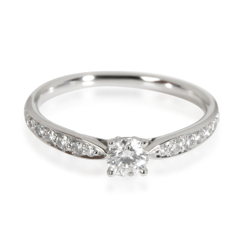 Tiffany & Co. - Six Prong Classic 0.91ct I VS2 Solitaire Engagement Ri –  Robinson's Jewelers