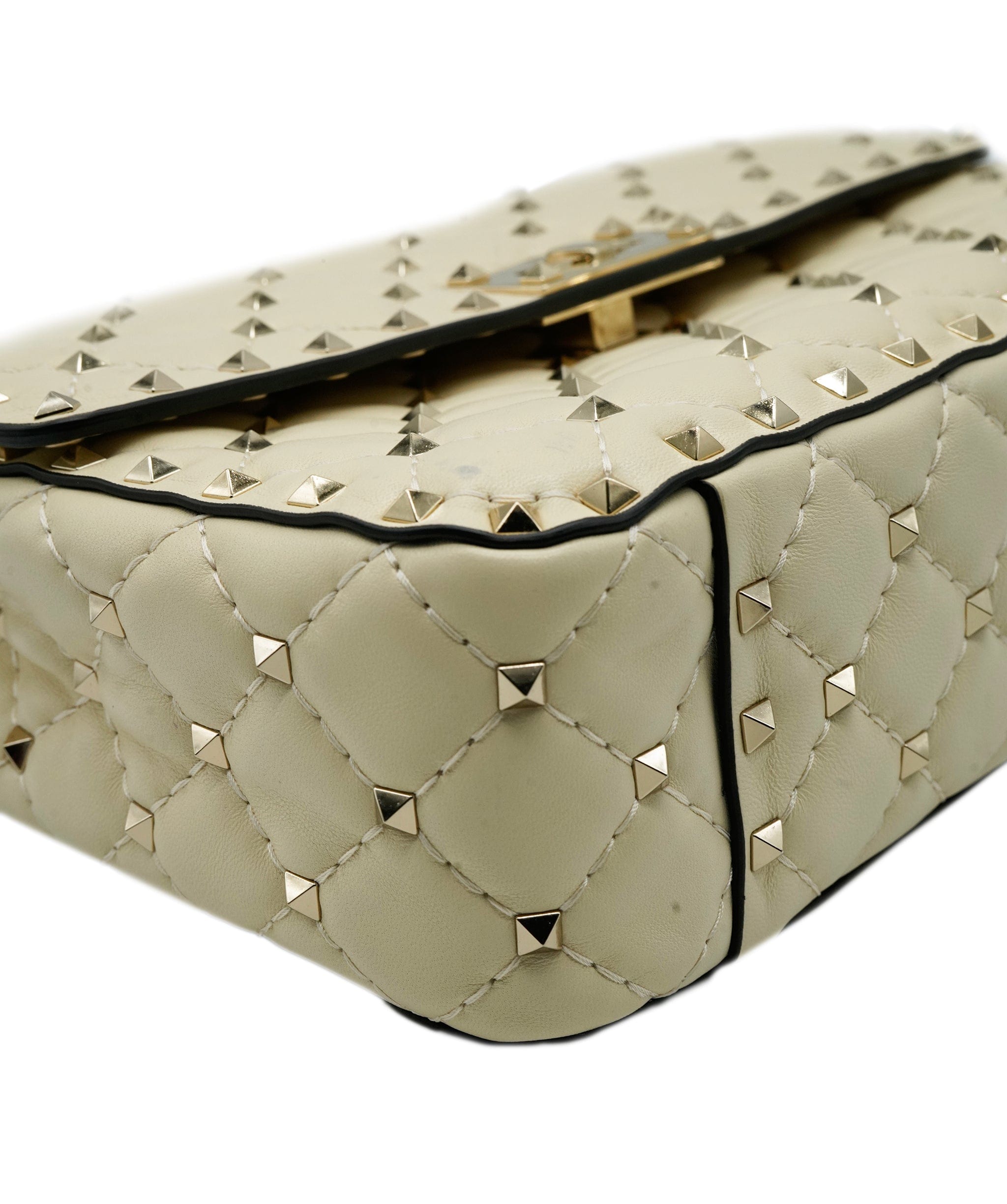 Valentino Valentino cream  rock-stud bag  ALL0359