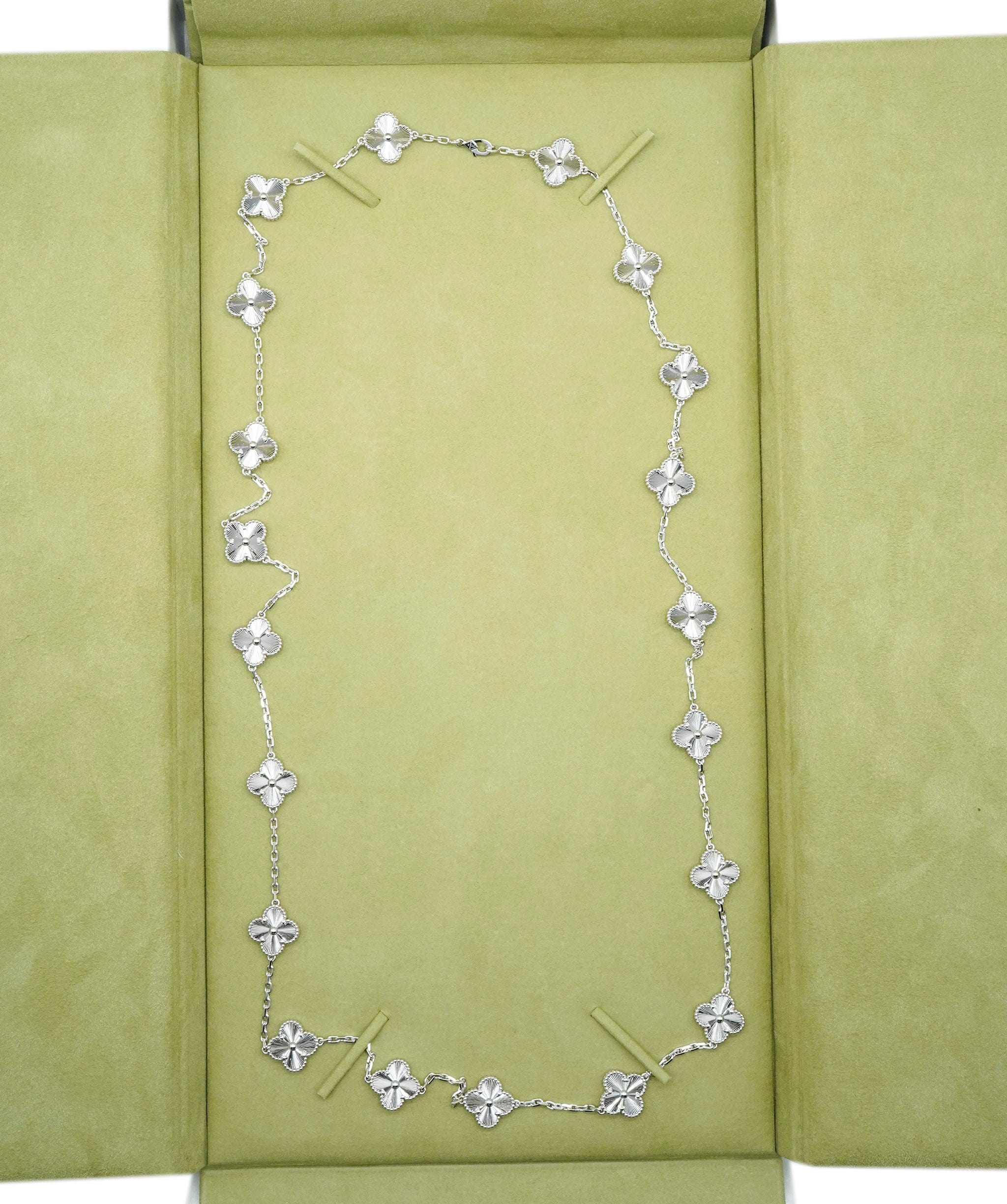 Van Cleef Van Cleef & Arpels Vintage Alhambra long 18ct white-gold 20 motifs necklace ALL0229