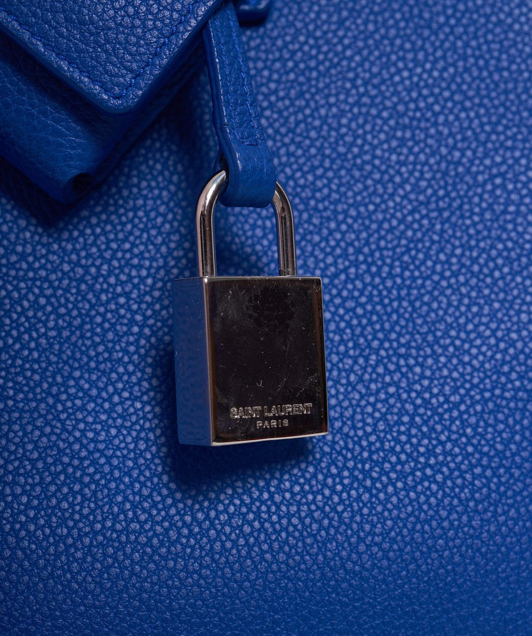 Yves Saint Laurent Saint laurent Sac de jour Blue Leather Bag - ADL1225